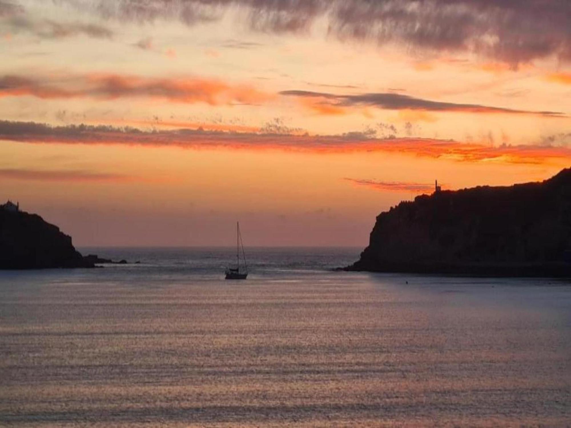 Beautiful Apartment In S O Martinho Do Porto With Balcony Sao Martinho do Porto Εξωτερικό φωτογραφία