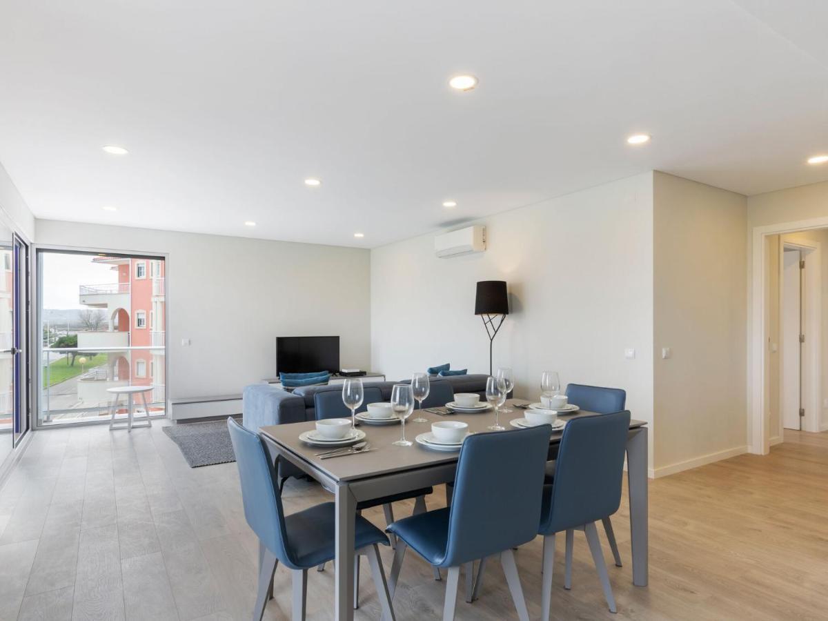 Beautiful Apartment In S O Martinho Do Porto With Balcony Sao Martinho do Porto Εξωτερικό φωτογραφία